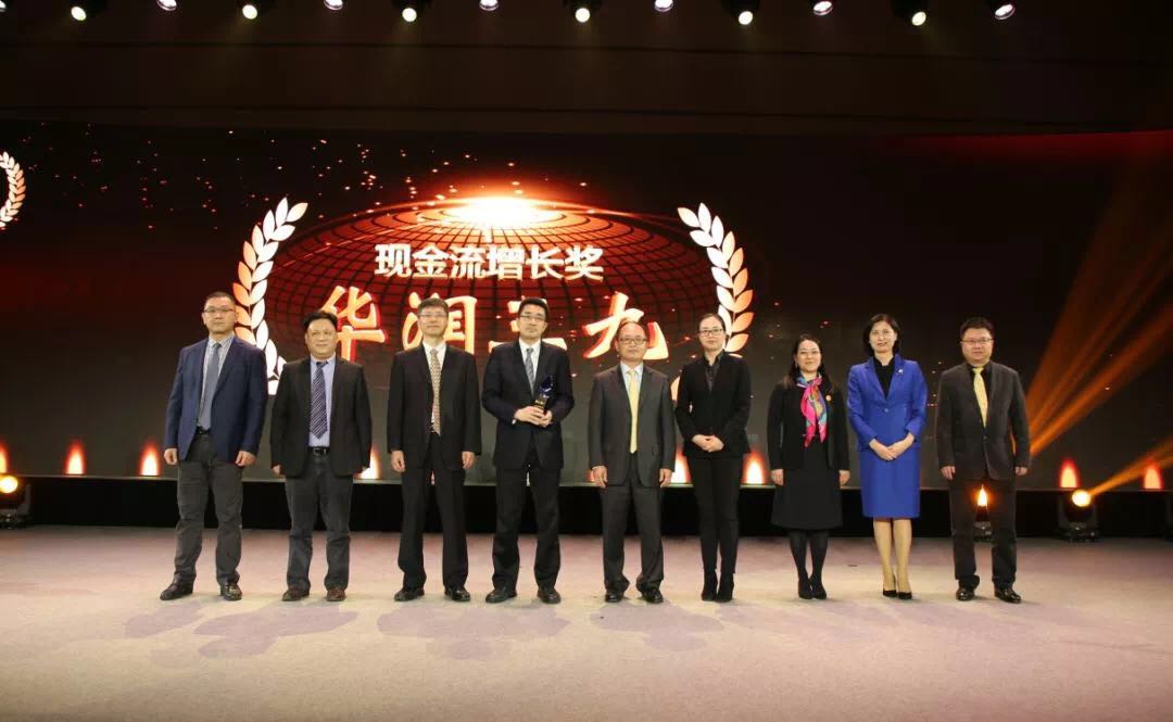 �������ʹ���-׷�󿵽�,����һ������