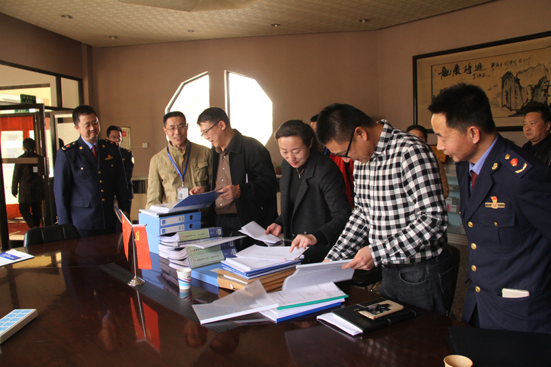 �������ʹ���-׷�󿵽�,����һ������