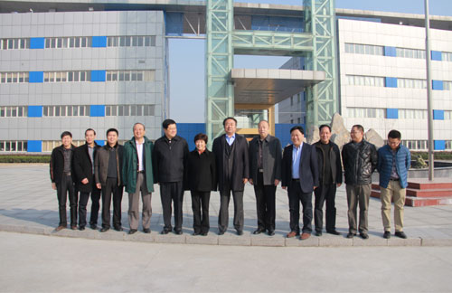 �������ʹ���-׷�󿵽�,����һ������