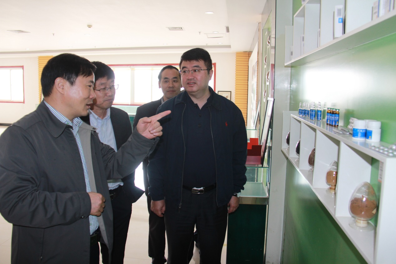 �������ʹ���-׷�󿵽�,����һ������