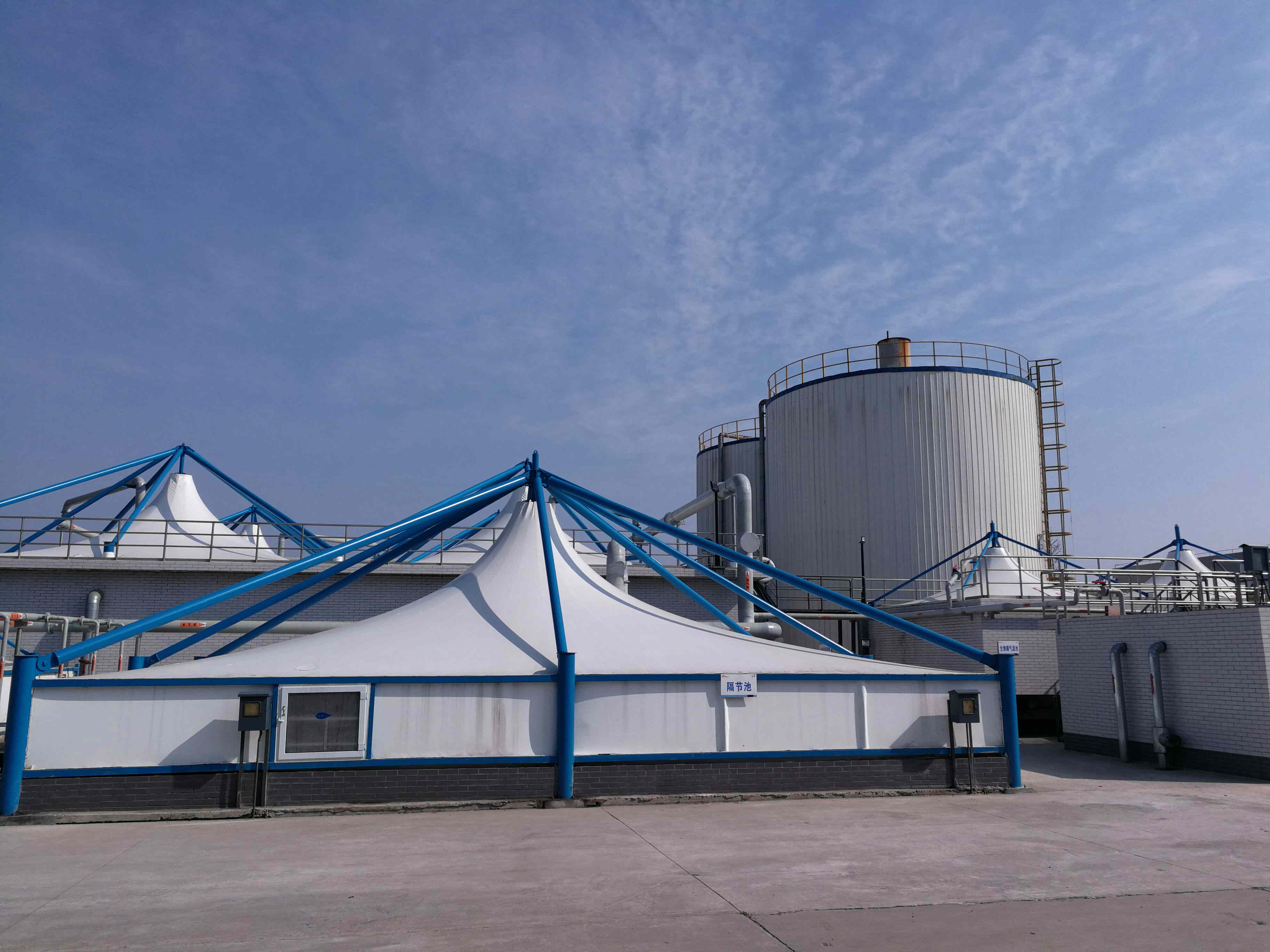 �������ʹ���-׷�󿵽�,����һ������