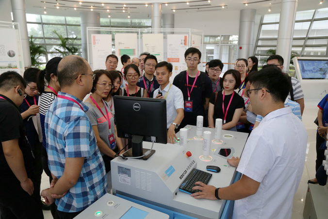 �������ʹ���-׷�󿵽�,����һ������