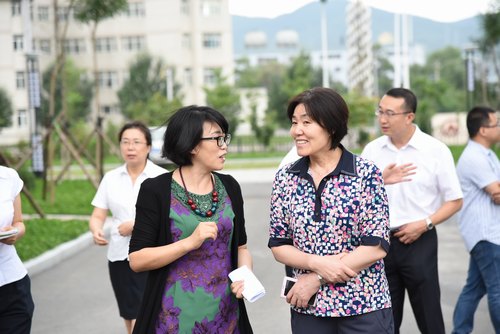 �������ʹ���-׷�󿵽�,����һ������