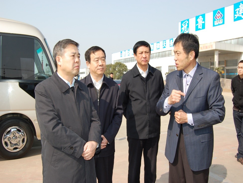 �������ʹ���-׷�󿵽�,����һ������