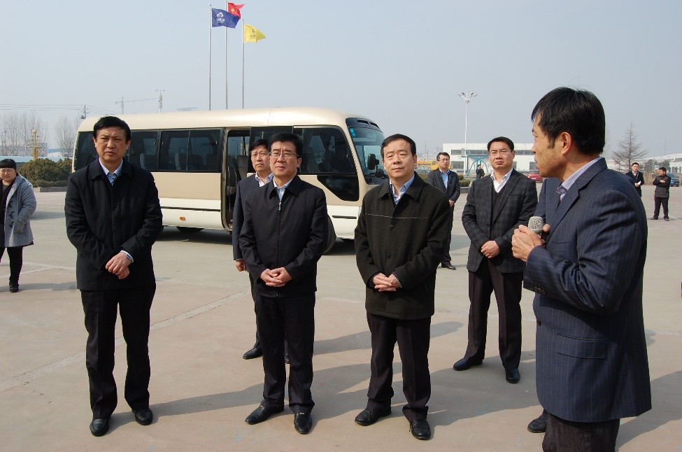 �������ʹ���-׷�󿵽�,����һ������