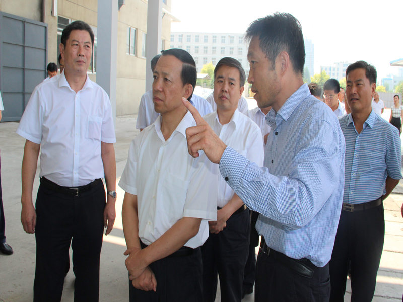 �������ʹ���-׷�󿵽�,����һ������