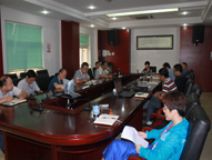 �������ʹ���-׷�󿵽�,����һ������