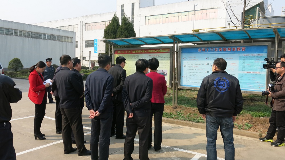 �������ʹ���-׷�󿵽�,����һ������