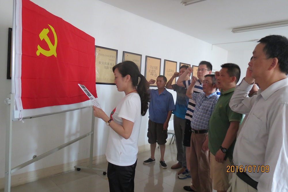 �������ʹ���-׷�󿵽�,����һ������