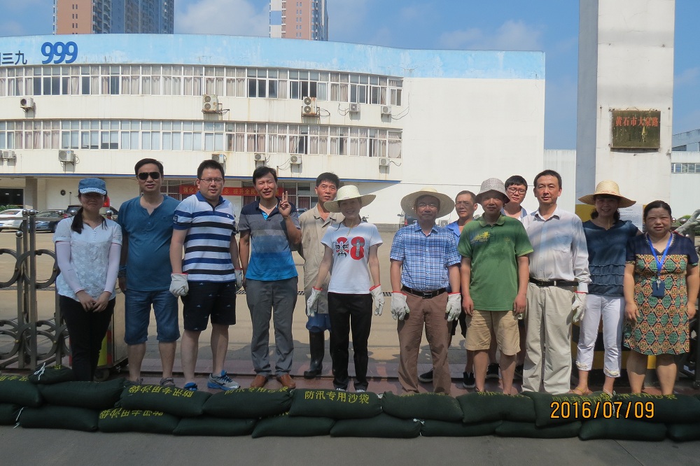 �������ʹ���-׷�󿵽�,����һ������