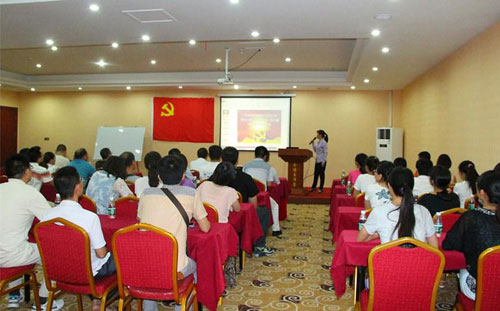 �������ʹ���-׷�󿵽�,����һ������