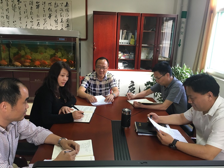 �������ʹ���-׷�󿵽�,����һ������